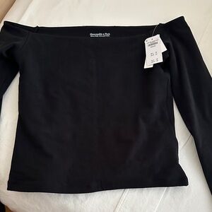 Abercrombie & Fitch Elegant Black Off-Shoulder Top